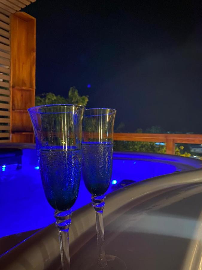 Hotel La Isla Puerto Ayora  Eksteriør billede