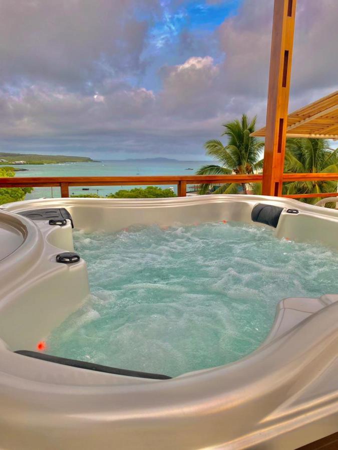 Hotel La Isla Puerto Ayora  Eksteriør billede